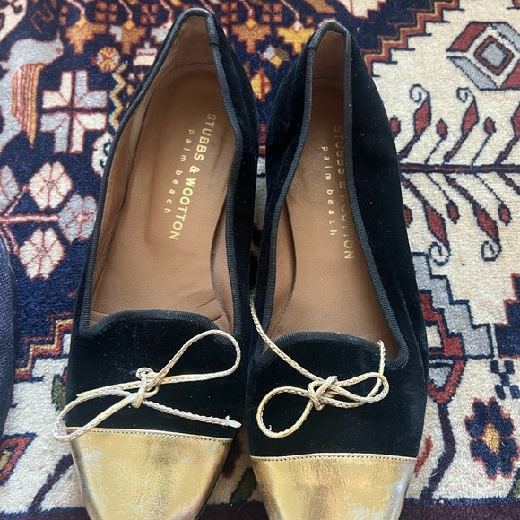 Stubbs & Wootton Black Velvet Gold Cap Shoes, size 9.5 - Picture 5 of 5